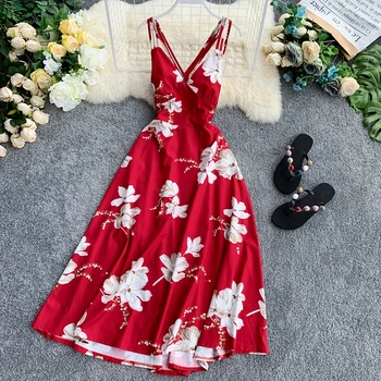 2019 new fashion women's dresses Summer sexy V-neck halter strap dress slim slimming chiffon print
2019 new fashion women's dresses Summer sexy V-neck halter strap dress slim slimming chiffon print
