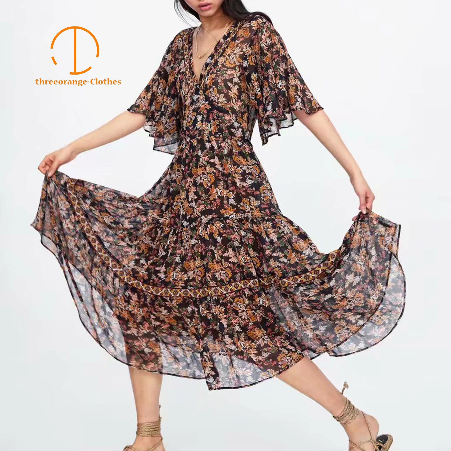 Summer vintage chiffon dress women embroidery V neck ruffles sleeve adjustable bow sashes Casual loose maxi dresses vestidos
Summer vintage chiffon dress women embroidery V neck ruffles sleeve adjustable bow sashes Casual loose maxi dresses vestidos