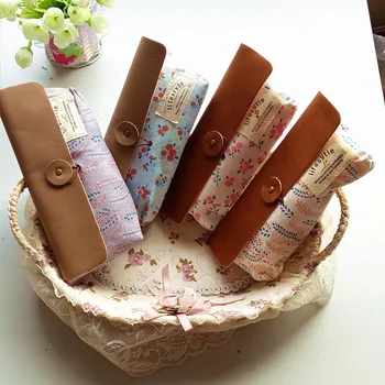 1pcs/lot New Fashion Vintage Beatiful flower printed pencil Bag pen bag school office supplies
1pcs/lot New Fashion Vintage Beatiful flower printed pencil Bag pen bag school office supplies