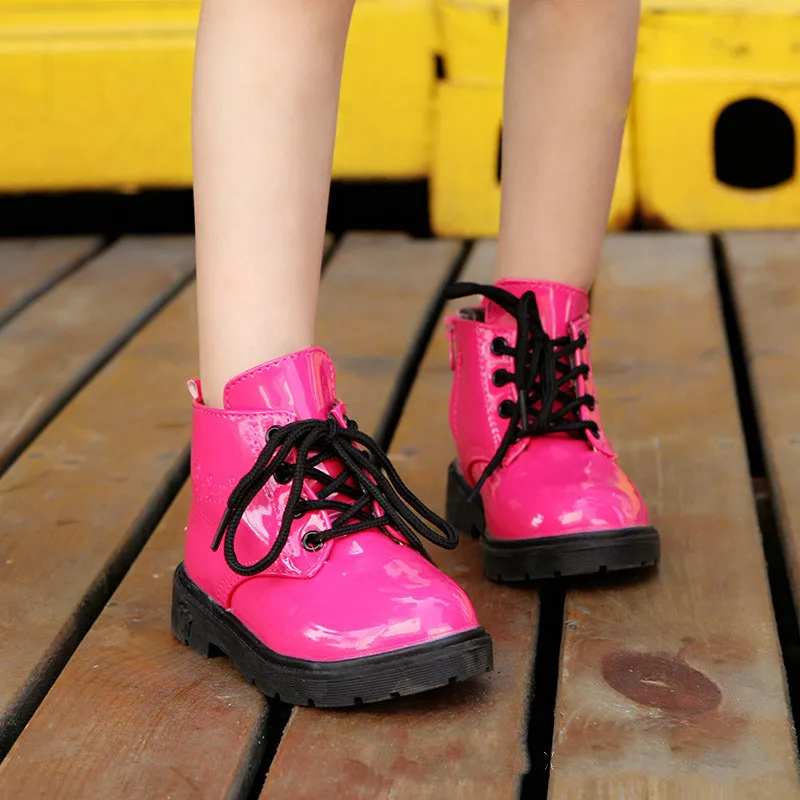 NEW Girls Martin Boots Boys Shoes Spring Autumn PU Leather Waterproof Motorcycle Boots Children shoes Toddler Kids Boots Rubber
NEW Girls Martin Boots Boys Shoes Spring Autumn PU Leather Waterproof Motorcycle Boots Children shoes Toddler Kids Boots Rubber