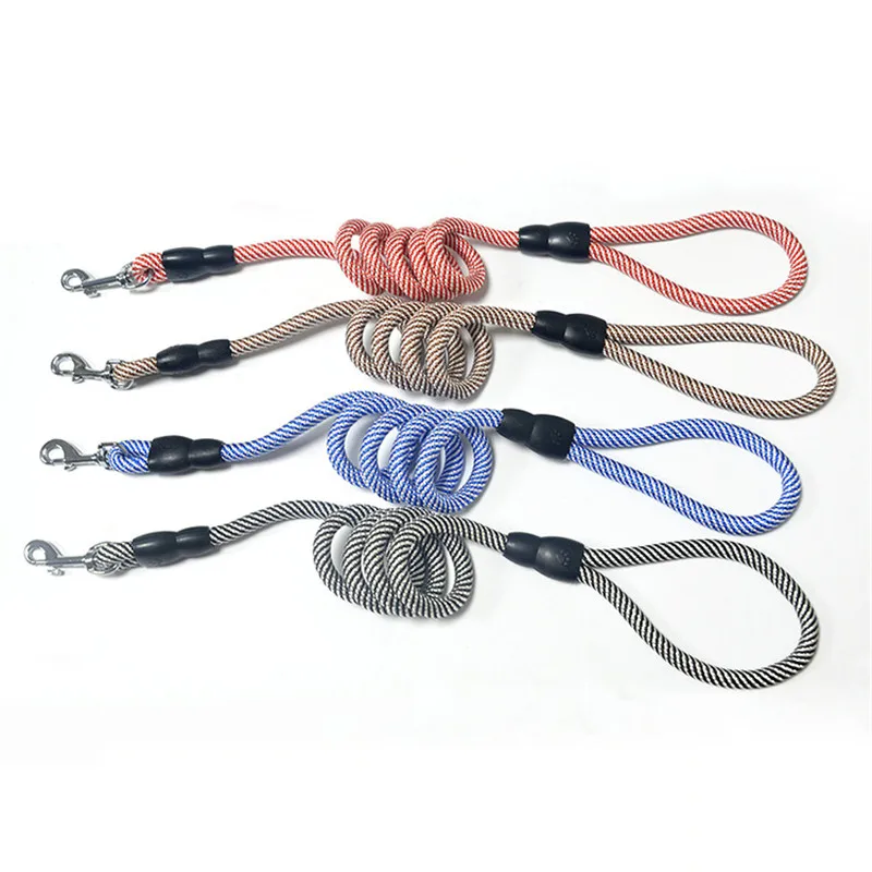 1.2M Pet Dog Lead Leash for big Terriers Nylon Walk Dogs Leash Selected Soft handle Outdoor Security Training Dog Leads Harness
1.2M Pet Dog Lead Leash for big Terriers Nylon Walk Dogs Leash Selected Soft handle Outdoor Security Training Dog Leads Harness