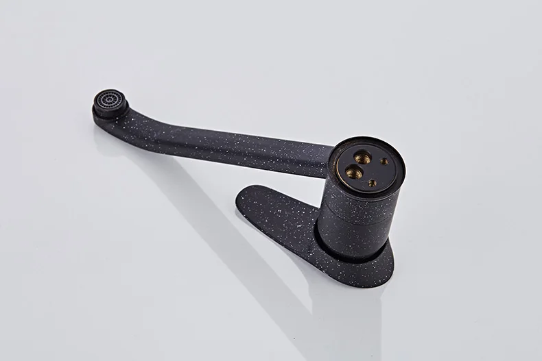 black dot (6)
