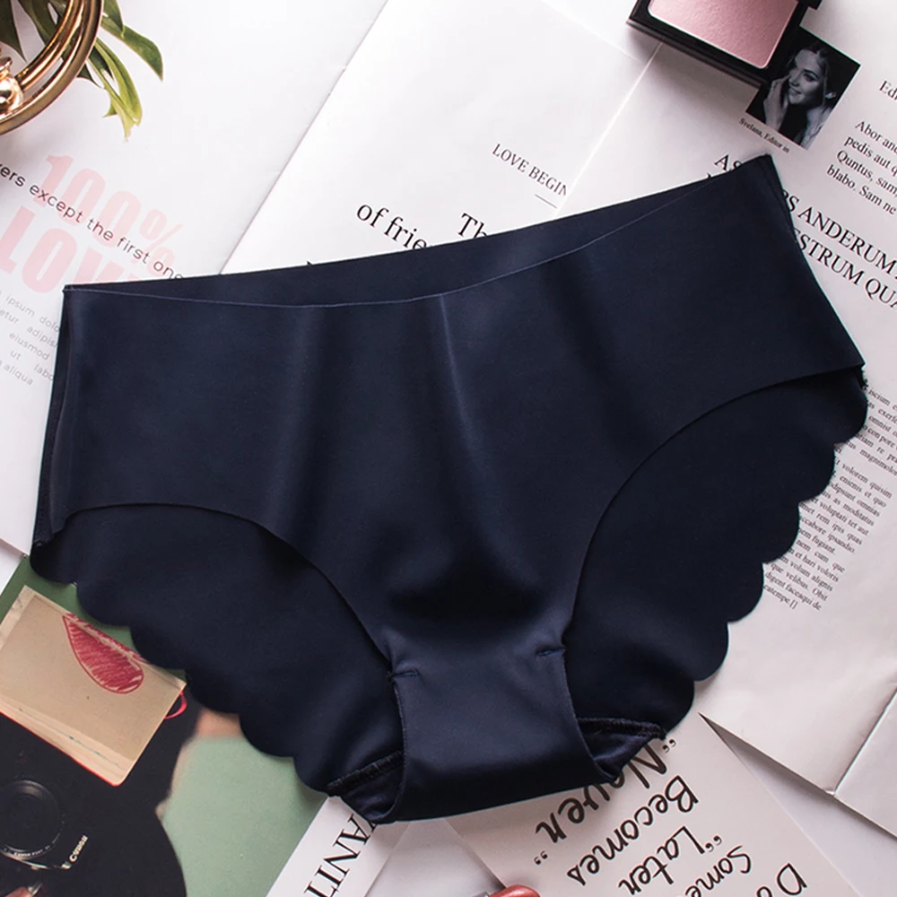 1PC Sexy Seamless Plus Size Briefs Ultra-thin Traceless Trimming Ruffles Soft Ice Silk Underwear Women's Panties Underwear Solid
1PC Sexy Seamless Plus Size Briefs Ultra-thin Traceless Trimming Ruffles Soft Ice Silk Underwear Women's Panties Underwear Solid