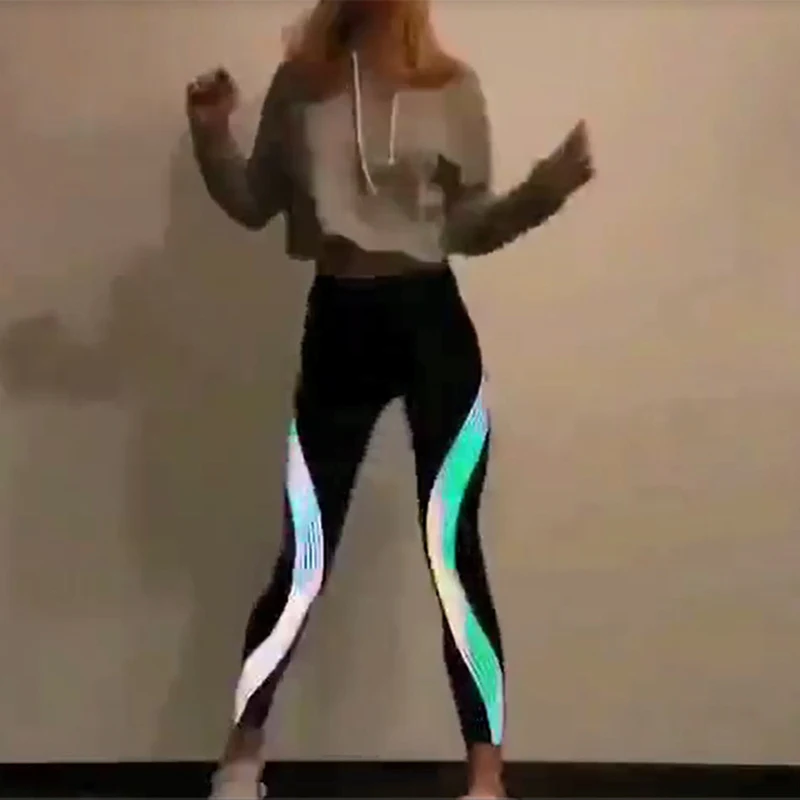 Drop Shipping Striped Laser Printed Pants Women Sporting Legging Lady Reflective Leggings Push Up Legins Woman Sportswear W0020
Drop Shipping Striped Laser Printed Pants Women Sporting Legging Lady Reflective Leggings Push Up Legins Woman Sportswear W0020