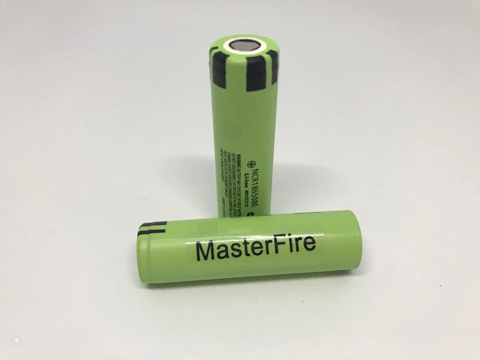 4pcs/lot New Original 18650 NCR18650BE 3200mah 3.7v Li-ion Rechargeable battery For panasonic for e-cig Free Shipping
4pcs/lot New Original 18650 NCR18650BE 3200mah 3.7v Li-ion Rechargeable battery For panasonic for e-cig Free Shipping