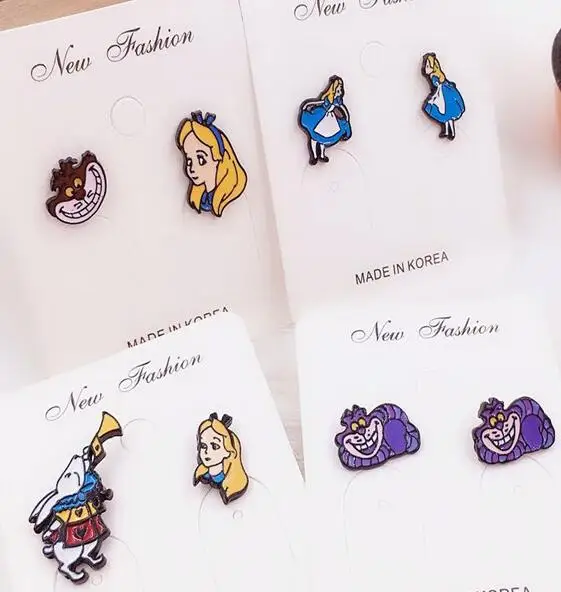 New 24 pairs Cartoon Alice in wonderland girl cats cute Fashion Cartoon Stud Earring Cute Earrings For Women girl party gifts
New 24 pairs Cartoon Alice in wonderland girl cats cute Fashion Cartoon Stud Earring Cute Earrings For Women girl party gifts