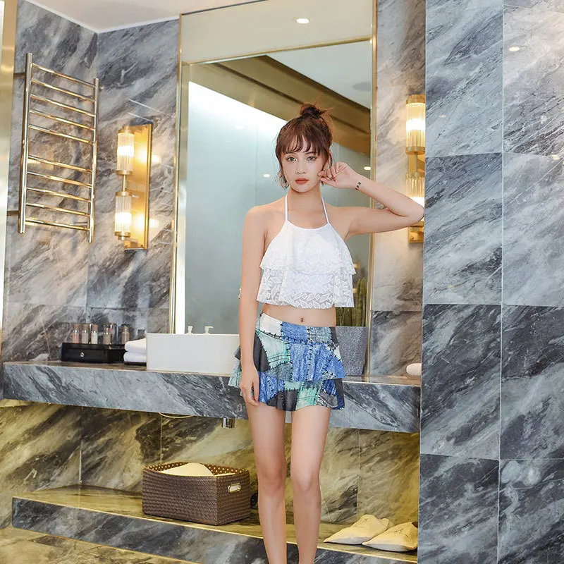 2019 New Female Swimsuit Conservative Split Bodysuit Small Chest Gathered Sports Spa Swimwear Swimming Suit
2019 New Female Swimsuit Conservative Split Bodysuit Small Chest Gathered Sports Spa Swimwear Swimming Suit