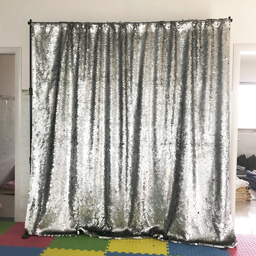 1pc/lot 8*8ft (2.4*2.4m) Luxury Seamless large sequin backdrop matte silver color for photo booth sequin curtain with pockets
1pc/lot 8*8ft (2.4*2.4m) Luxury Seamless large sequin backdrop matte silver color for photo booth sequin curtain with pockets