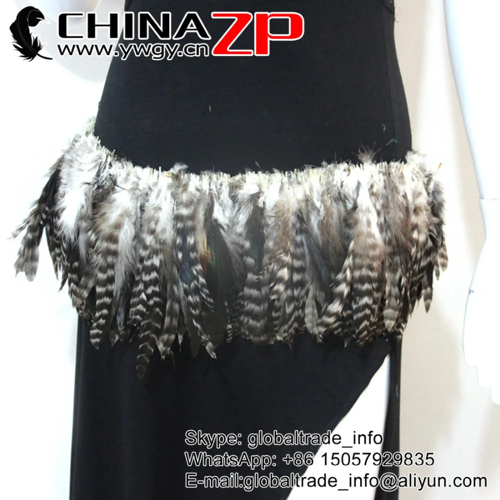 CHINAZP Feathers Retails 800pieces/Bundle Natural Chinchilla Rooster Feather Strung Wholesale for Carnival Costumes
CHINAZP Feathers Retails 800pieces/Bundle Natural Chinchilla Rooster Feather Strung Wholesale for Carnival Costumes