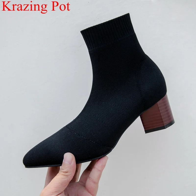 2018 Superstar big size knitting ankle Boots for Women Round Toe Solid high Heel sock boots nightclub runway autumn shoes LM8
2018 Superstar big size knitting ankle Boots for Women Round Toe Solid high Heel sock boots nightclub runway autumn shoes LM8