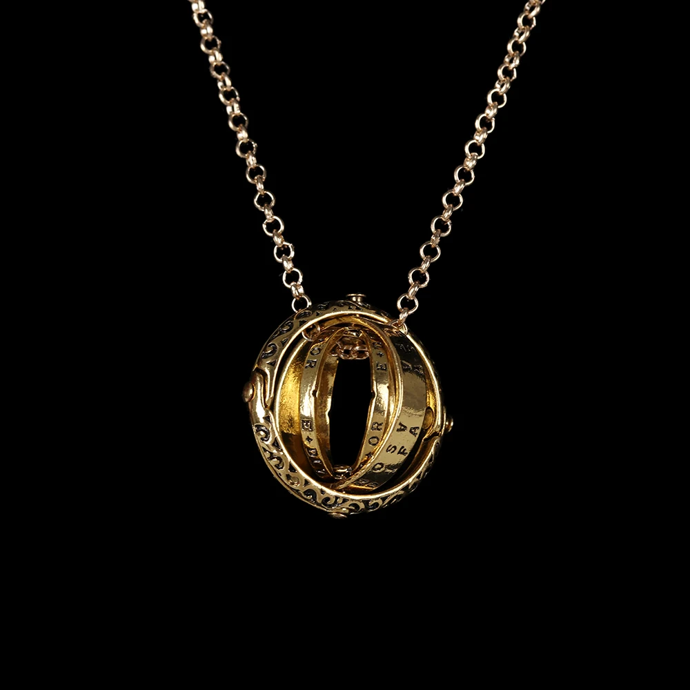 1Pcs Creative Astronomical Ball Necklace Complex Rotating Clamshell Astronomical Pendant Universe Student Constellation Jewelry
1Pcs Creative Astronomical Ball Necklace Complex Rotating Clamshell Astronomical Pendant Universe Student Constellation Jewelry