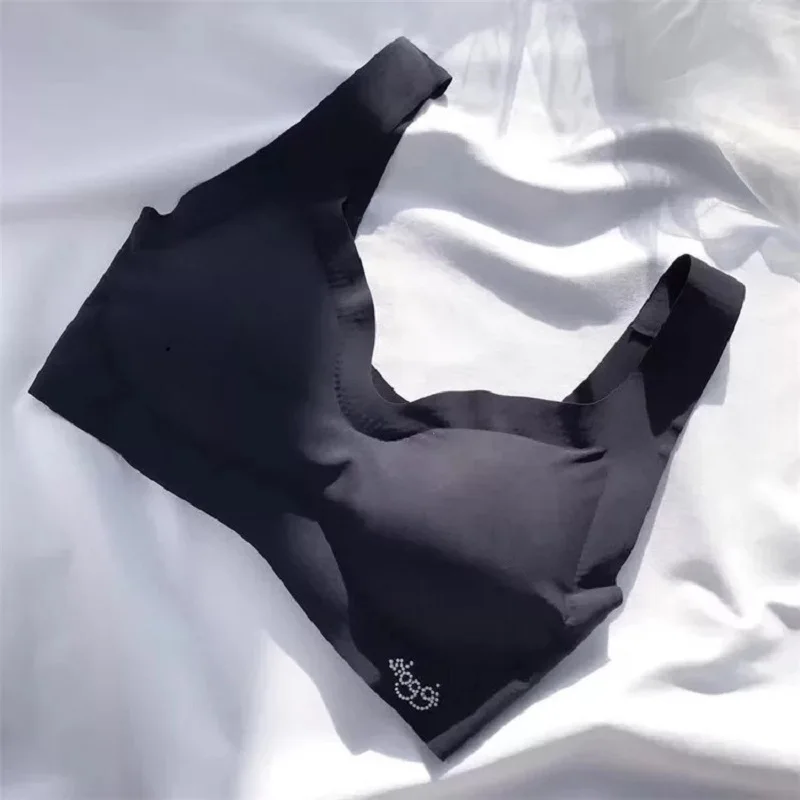 Seamless Push Up Vest Bra Women Underwear Comfortable Sleepwear Top Chest Padded Plus Size Bras For Women Ice Silk
Seamless Push Up Vest Bra Women Underwear Comfortable Sleepwear Top Chest Padded Plus Size Bras For Women Ice Silk