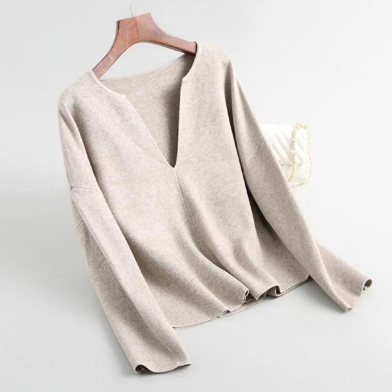 J202 Japan Fashion Women Elegant V Neck Plain Color Wool Blends Sweater Pullovers Spring Knitted Tops Soft Sweaters Jumpers
J202 Japan Fashion Women Elegant V Neck Plain Color Wool Blends Sweater Pullovers Spring Knitted Tops Soft Sweaters Jumpers