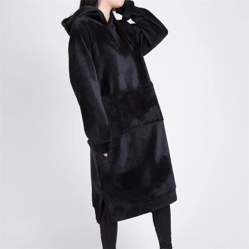 One Size Women Loose Solid Color Hooded Dresses Female 2019 Dress Autumn Winter Fashion Casual Gold Velvet Elegant Women Dress
One Size Women Loose Solid Color Hooded Dresses Female 2019 Dress Autumn Winter Fashion Casual Gold Velvet Elegant Women Dress