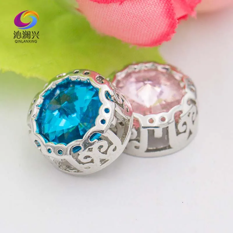 10mm Round shape glass crystal flatback rhinestones,Bird's nest shape base sew on stones for diy jewelry accessories
10mm Round shape glass crystal flatback rhinestones,Bird's nest shape base sew on stones for diy jewelry accessories
