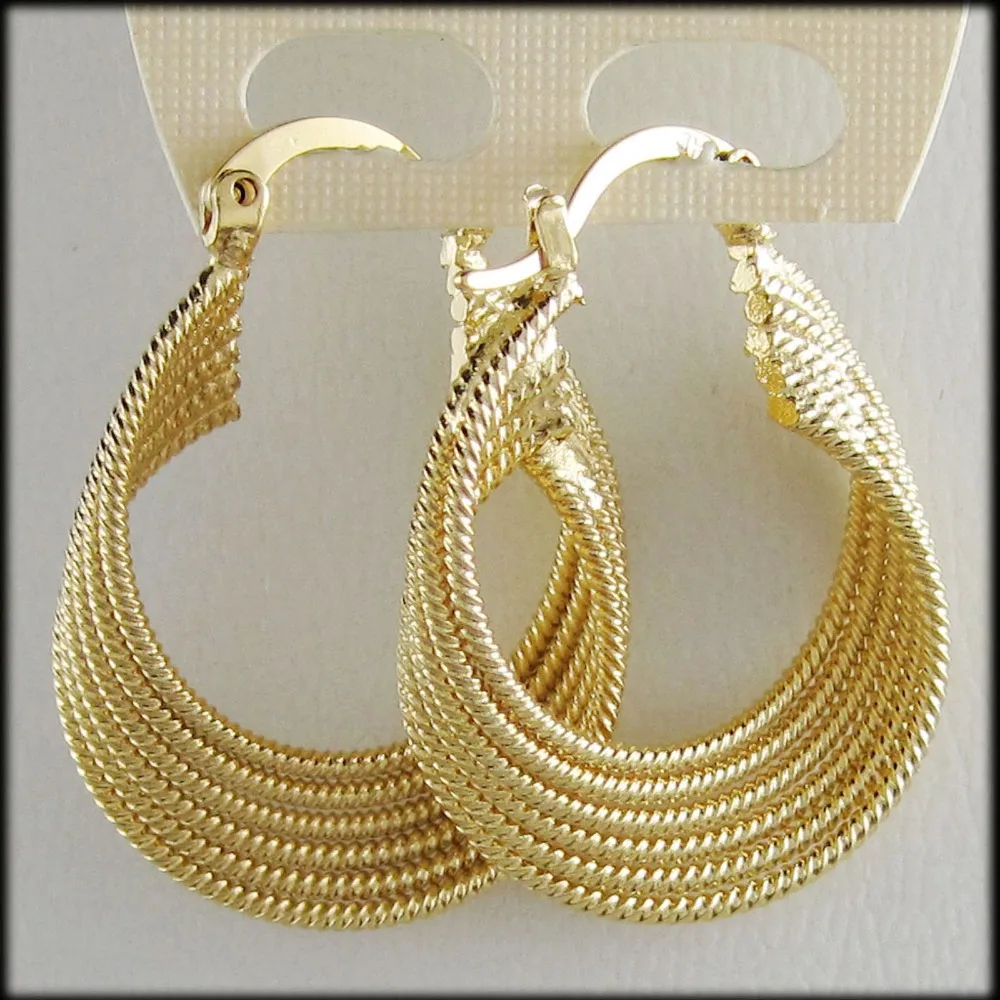 NEW BEST TWIST - YELLOW GOLD SOLID GP OVERLAY FILLED BRASS HOOP 1.3" EARRING/GREAT GIFT
NEW BEST TWIST - YELLOW GOLD SOLID GP OVERLAY FILLED BRASS HOOP 1.3" EARRING/GREAT GIFT