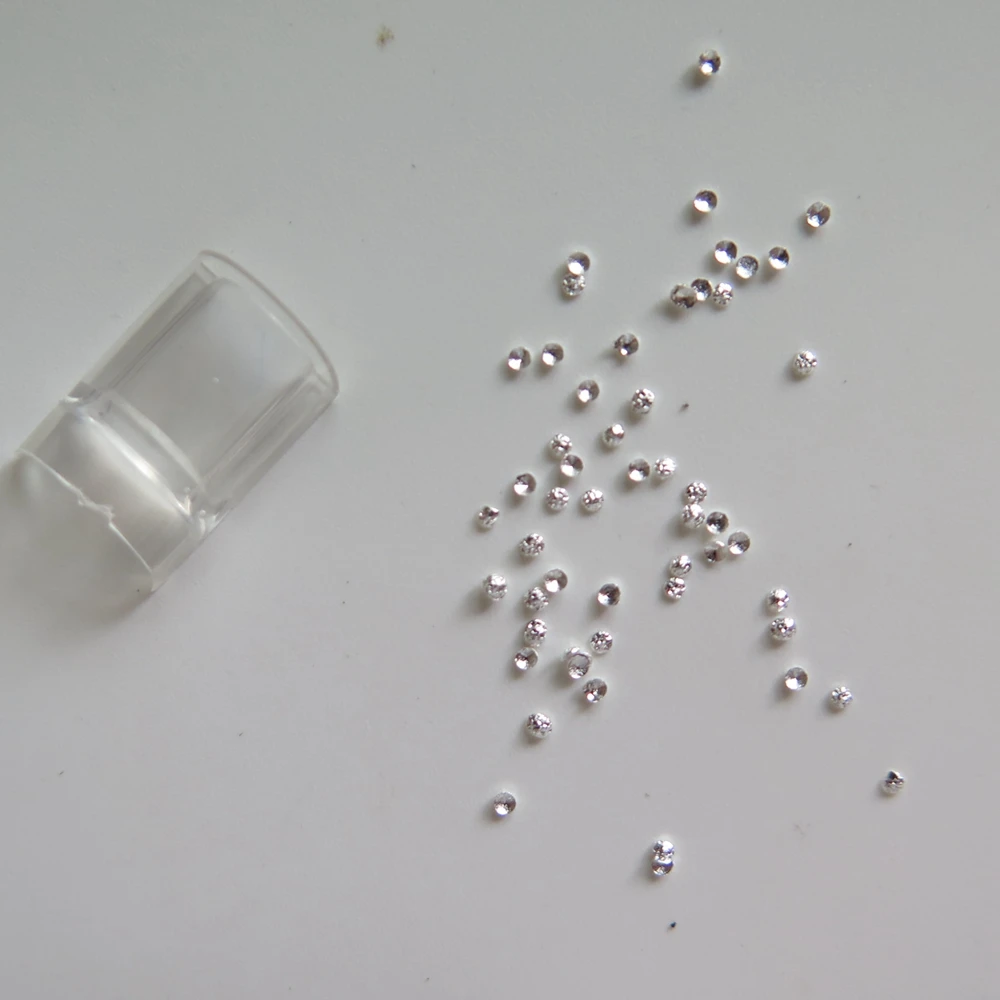 MD-1010 3D Approx. 500pcs/bag Tiny 1.5MM Silver Round Textured Surface Metal Stud Metal Nail Art Decoration
MD-1010 3D Approx. 500pcs/bag Tiny 1.5MM Silver Round Textured Surface Metal Stud Metal Nail Art Decoration