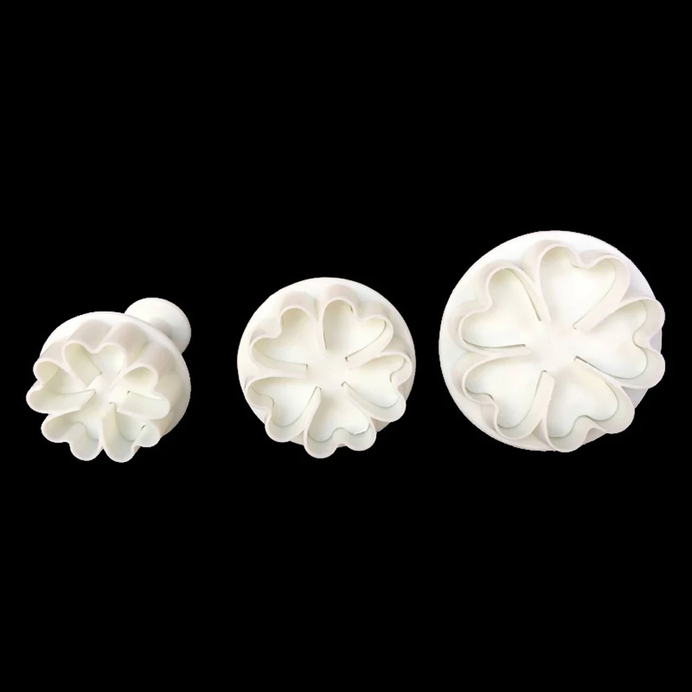 3Pcs/Set Mini Heart Flower Mold Plastic Plunger DIY Cake Decorating Tools Fondant Sugar Craft Biscuit Cookies Cutter Mould 3Pcs/Set Mini Heart Flower Mold Plastic Plunger DIY Cake Decorating Tools Fondant Sugar Craft Biscuit Cookies Cutter Mould