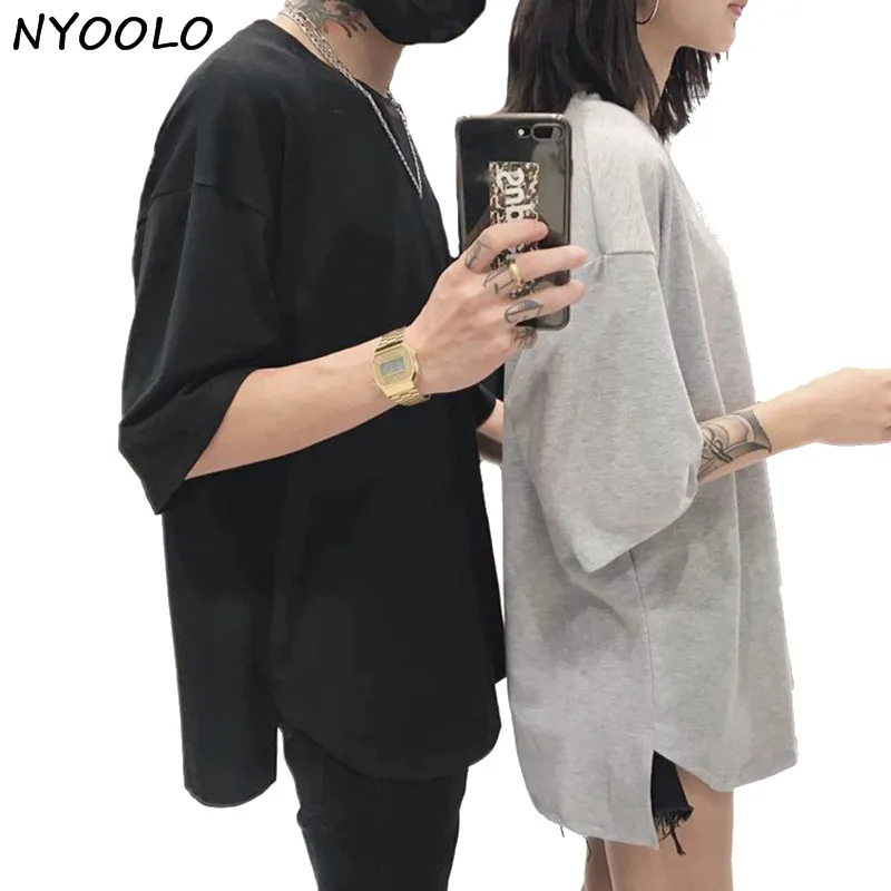 NYOOLO Casual tees summer loose solid color short sleeve T-shirt women/men clothing tops fashion streetwear 5 colors
NYOOLO Casual tees summer loose solid color short sleeve T-shirt women/men clothing tops fashion streetwear 5 colors
