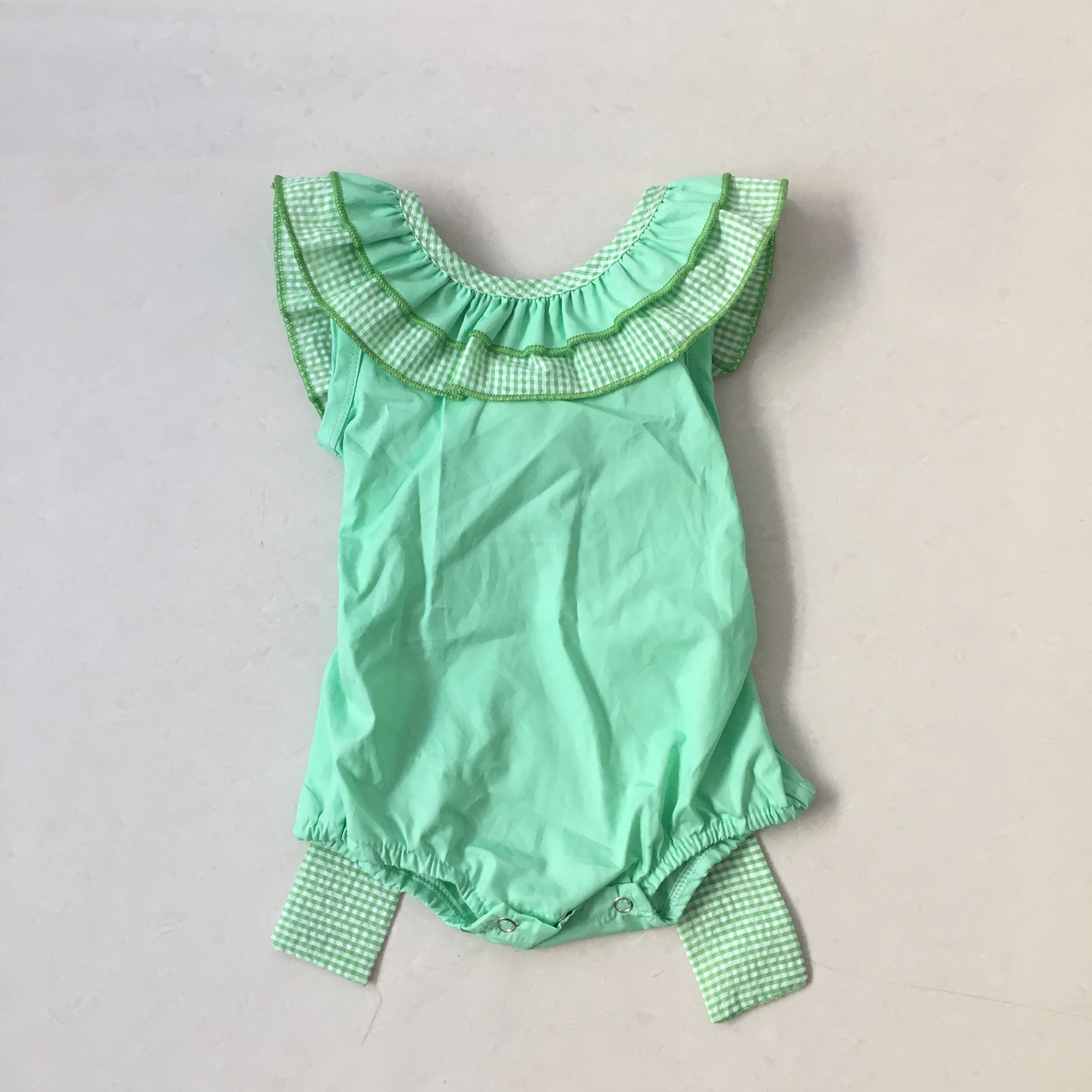 Puresun Baby Girl Bubble Summer Style Red and Green Solid Outfit Newborn High Quality Seersucker Belt Boutique Clothes
Puresun Baby Girl Bubble Summer Style Red and Green Solid Outfit Newborn High Quality Seersucker Belt Boutique Clothes