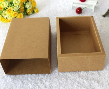 26.2*18.2*5.2CM Large Kraft Paper Gift Box Kraft Cardboard Box Black Cosmetic Jewelry White Paper Box for T shirt
26.2*18.2*5.2CM Large Kraft Paper Gift Box Kraft Cardboard Box Black Cosmetic Jewelry White Paper Box for T shirt