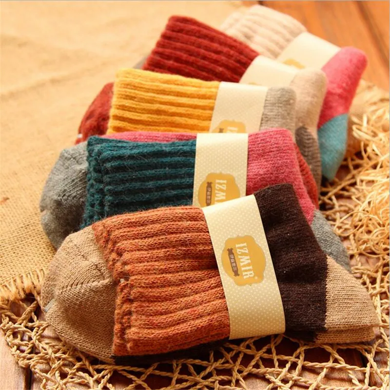 Image 1 pair 2016 New vintage Winter Thermal Cashmere Socks Women Warm Wool Socks Women s Thicken Socks