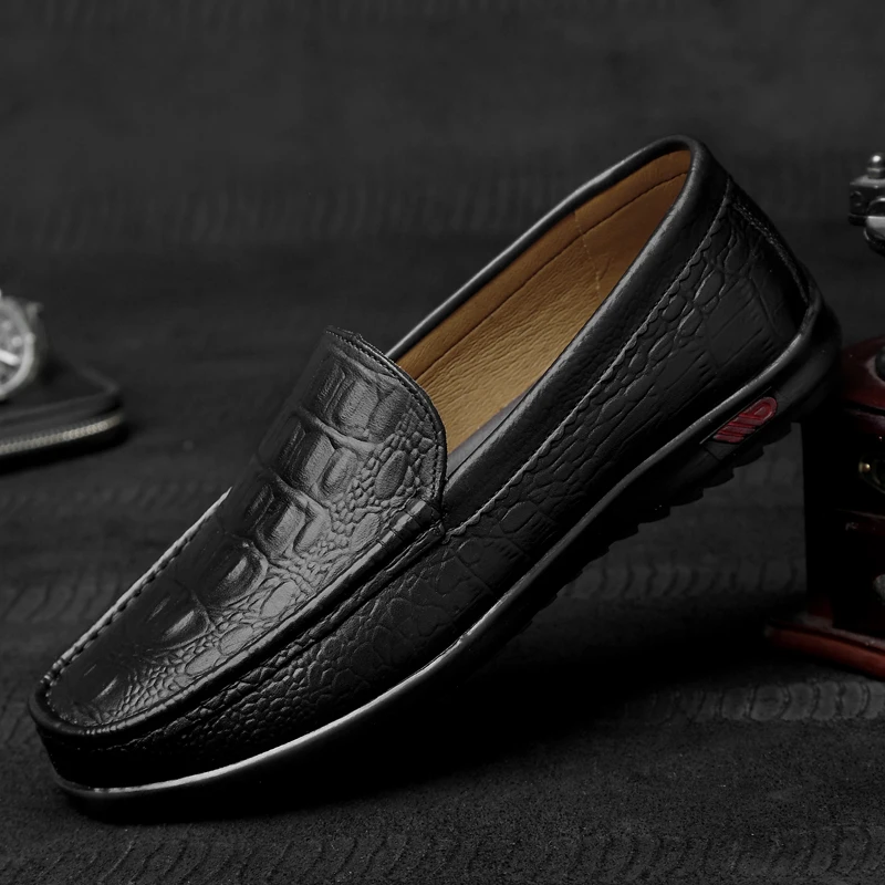 Breathable Casual Men Shoes Loafers Slip-On Hole summer Men genuine Leather Shoes Driving Shoes Mens Boat Shoes Moccasins l5
Breathable Casual Men Shoes Loafers Slip-On Hole summer Men genuine Leather Shoes Driving Shoes Mens Boat Shoes Moccasins l5
