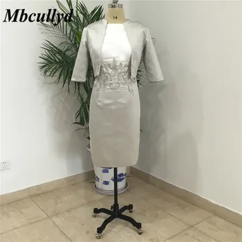 Knee Length Mother Of The Bride Dresses With Jackets 2019 Sheath O Neck Light Grey Women Applique Lace Mother of The Groom Dress
Knee Length Mother Of The Bride Dresses With Jackets 2019 Sheath O Neck Light Grey Women Applique Lace Mother of The Groom Dress