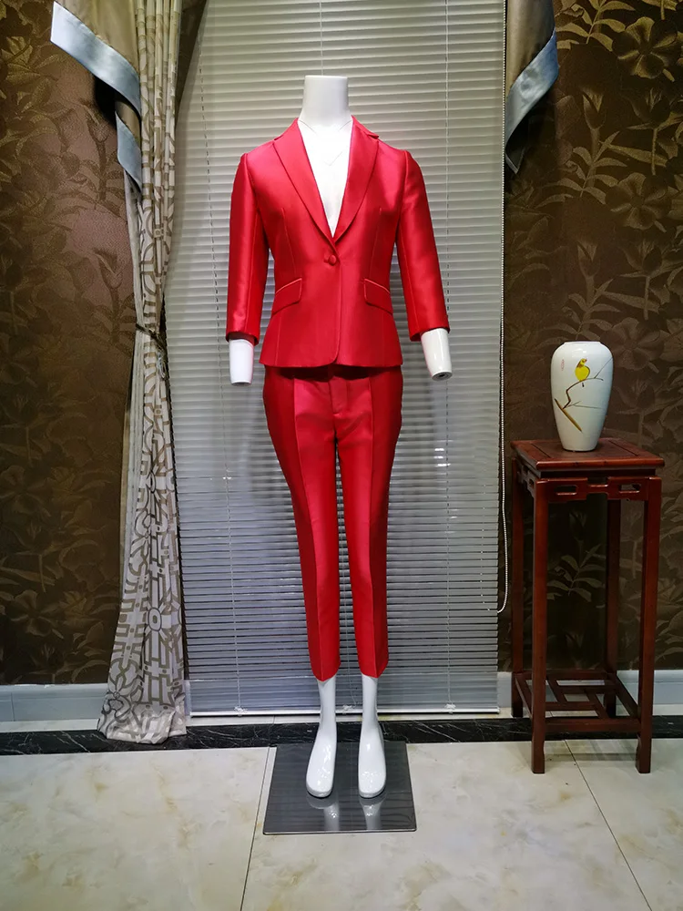Fashion Professional Women's Pants Suit Customized Bright Cloth High End Office Lady Customized Suits
Fashion Professional Women's Pants Suit Customized Bright Cloth High End Office Lady Customized Suits