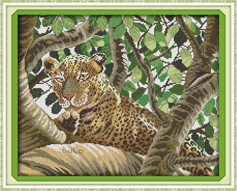 Leopard counted printed on fabric DMC 14CT 11CT Cross Stitch kitsembroidery needlework Sets Home Decor
Leopard counted printed on fabric DMC 14CT 11CT Cross Stitch kitsembroidery needlework Sets Home Decor