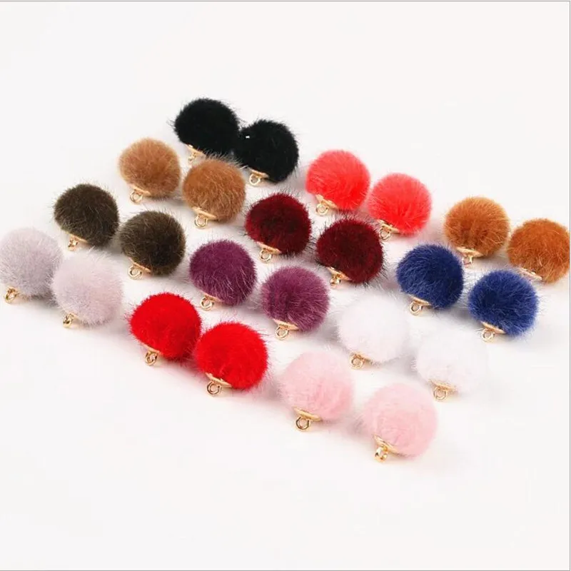 

10pcs Imitation Plush Fur Covered Ball fit Earring Necklace Charms Pompom Ball Pendants For Bracelet DIY Jewelry Making Z948