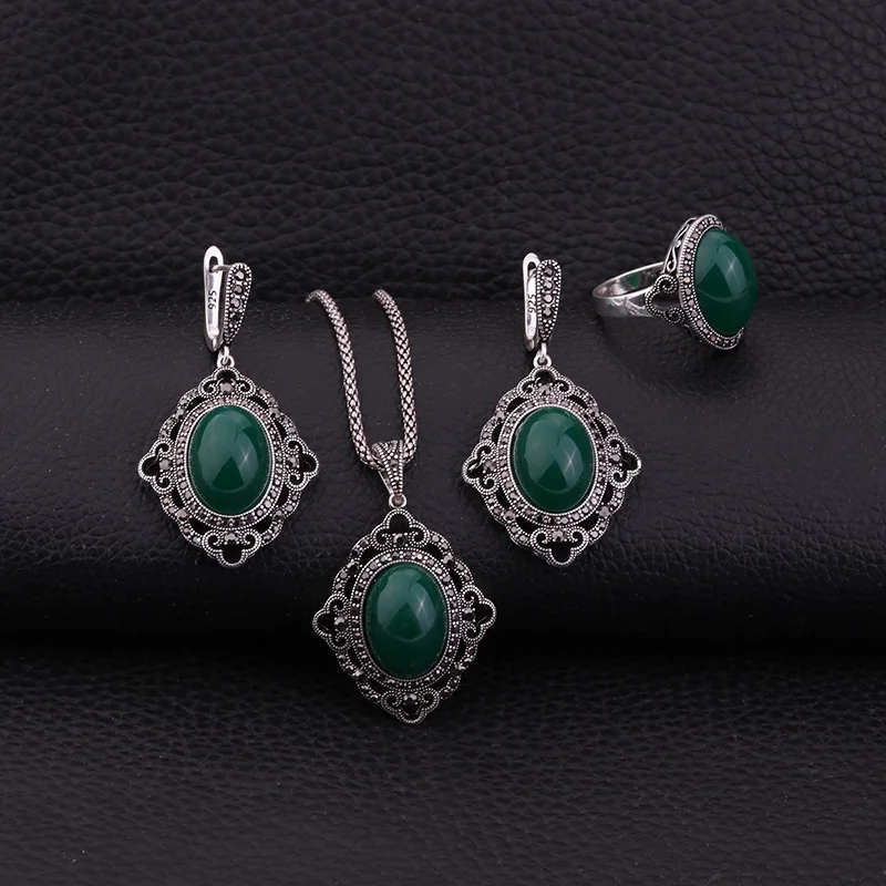 Sellsets Fashion Geometry Earrings Retro Ring Jewellry Antique Silver Color Black Resin Pendant Jewelry Sets For Women Party
Sellsets Fashion Geometry Earrings Retro Ring Jewellry Antique Silver Color Black Resin Pendant Jewelry Sets For Women Party