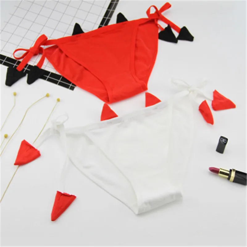 New Arrvial Anime Style Cotton Girl G String Low Wasit Kids Thongs Young Girl Panties Teenage T-back Cueca Infantil Child Thongs
New Arrvial Anime Style Cotton Girl G String Low Wasit Kids Thongs Young Girl Panties Teenage T-back Cueca Infantil Child Thongs