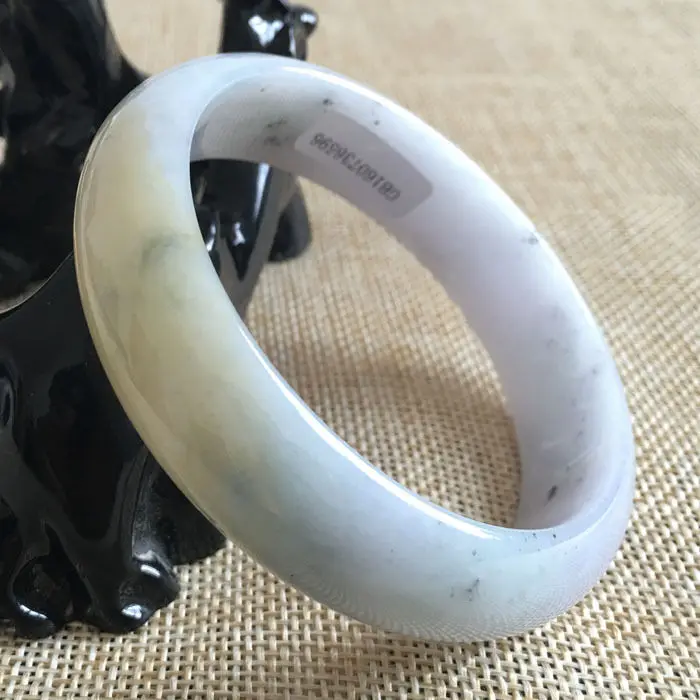 57mm Certified Grade A Natural Yellow Green Jadeite Jade Bracelet Bangle 6596 
57mm Certified Grade A Natural Yellow Green Jadeite Jade Bracelet Bangle 6596