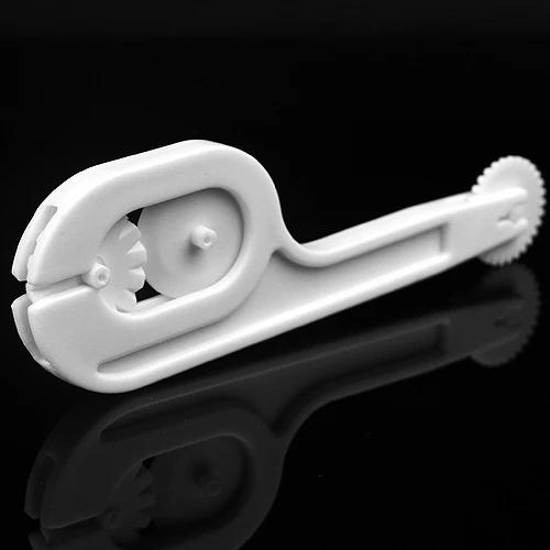 High Quality Fondant Cake Cutter And Embosser Sugarcraft Decorating Modelling Diy Tool Craft Christmas Cake Decorating Tool
High Quality Fondant Cake Cutter And Embosser Sugarcraft Decorating Modelling Diy Tool Craft Christmas Cake Decorating Tool