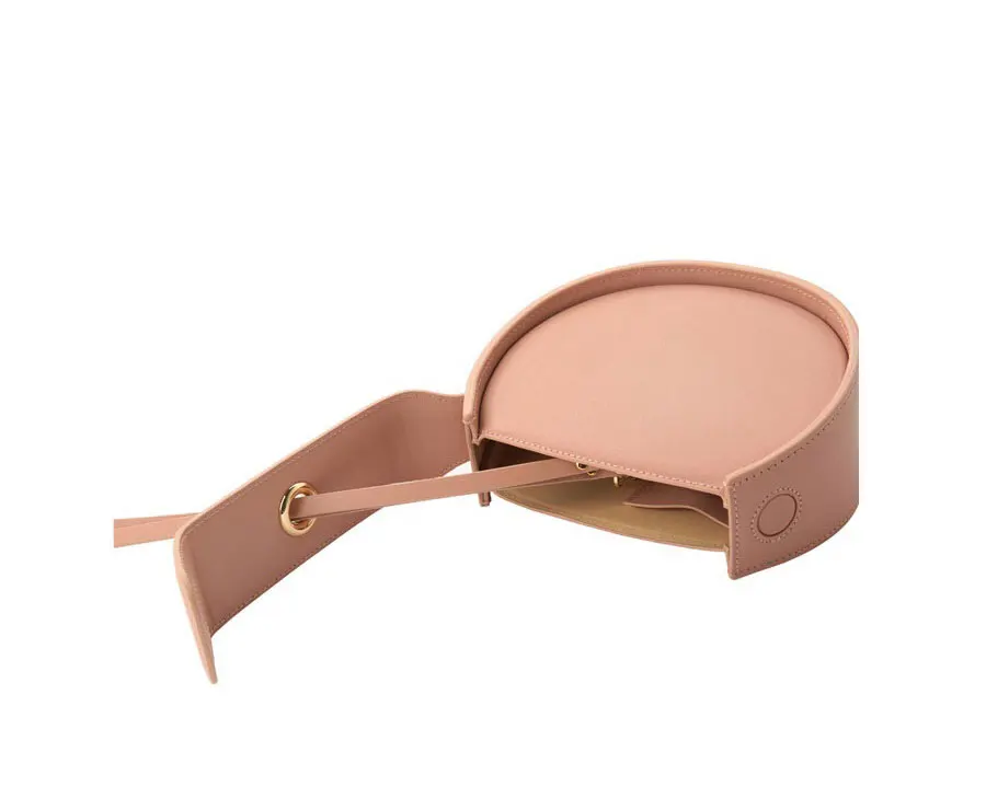 3 (7)
