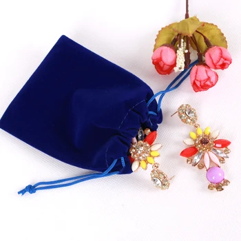 Custom Logo 100pcs/lot 10*16cm Royal Blue Velvet Bags Drawstring Jewelry Packing Bag Pouches Wedding Flower Storage
Custom Logo 100pcs/lot 10*16cm Royal Blue Velvet Bags Drawstring Jewelry Packing Bag Pouches Wedding Flower Storage