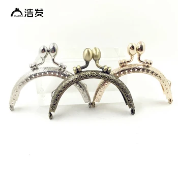 HAOFA 10pcs/lot 8.5cm Bronze Bag Frame Purse Handbag Handle Coins Bags Metal Kiss Clasp Metal Purse Frame Accessories For Bags
HAOFA 10pcs/lot 8.5cm Bronze Bag Frame Purse Handbag Handle Coins Bags Metal Kiss Clasp Metal Purse Frame Accessories For Bags