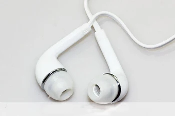 cheaper High Quality 3.5mm In-ear Earphone earbuds stereo earphones with Mic for samsung galaxy S4 J5 Iphone Sony Xiaomi phone
cheaper High Quality 3.5mm In-ear Earphone earbuds stereo earphones with Mic for samsung galaxy S4 J5 Iphone Sony Xiaomi phone