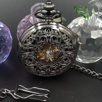 Classic Vintage Skeleton Hand Wind Mechanical Pocket Watch Steampunk Men Women Watch Black Dial H192
Classic Vintage Skeleton Hand Wind Mechanical Pocket Watch Steampunk Men Women Watch Black Dial H192