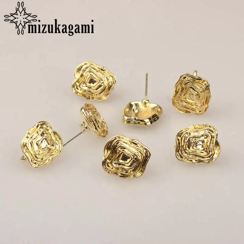 Zinc Alloy Golden Geometric 3D Earrings Base Earring Connector 13*15mm 6pcs/lot For DIY Making Exaggerated Earrings Accessories
Zinc Alloy Golden Geometric 3D Earrings Base Earring Connector 13*15mm 6pcs/lot For DIY Making Exaggerated Earrings Accessories