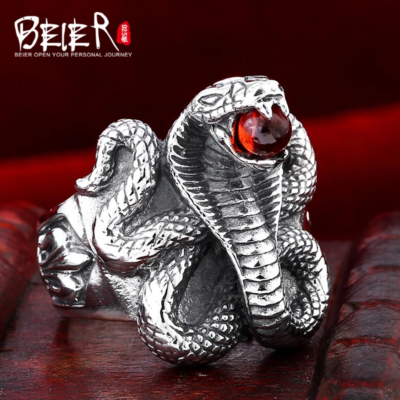 Beier 925 silver sterling jewelry2015 punk animal ring snake with a gem man ring BR925D0663
Beier 925 silver sterling jewelry2015 punk animal ring snake with a gem man ring BR925D0663