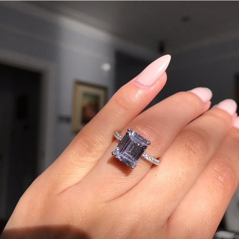 Charm Princess cut ring 925 Sterling silver 3ct AAAAA Cubic Zirconia Engagement Wedding Band Rings for women Bridal Jewelry Gift
Charm Princess cut ring 925 Sterling silver 3ct AAAAA Cubic Zirconia Engagement Wedding Band Rings for women Bridal Jewelry Gift