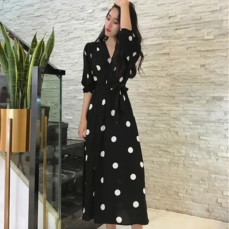 Women's Dresses Fashion Boho Dress Polka Dot Print V Neck Waist Lace Up Half Sleeve Long Dress Spring Summer Dress 2019 Vestidos
Women's Dresses Fashion Boho Dress Polka Dot Print V Neck Waist Lace Up Half Sleeve Long Dress Spring Summer Dress 2019 Vestidos