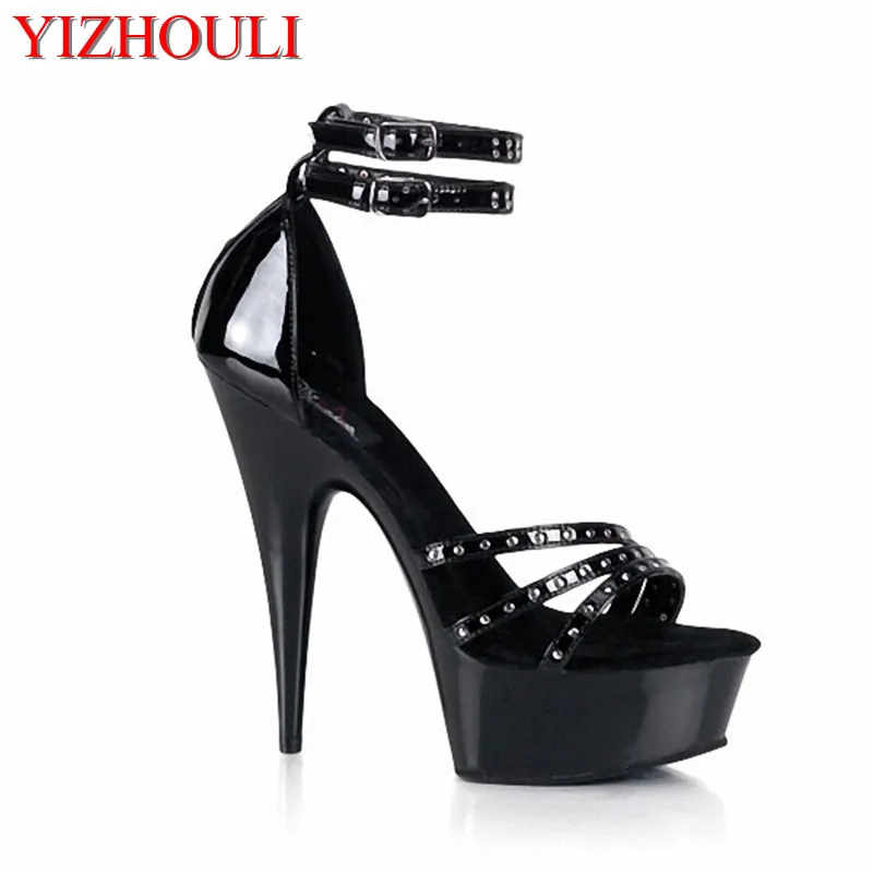 

Lacquered waterproof stand 15 cm black vamp rivet decoration, sexy banquet sandals, dancing shoes