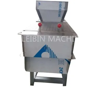 Blanched peeling peanut machine /Roasted peanut skin peeling machine /Automatic peanut peeling machine
Blanched peeling peanut machine /Roasted peanut skin peeling machine /Automatic peanut peeling machine