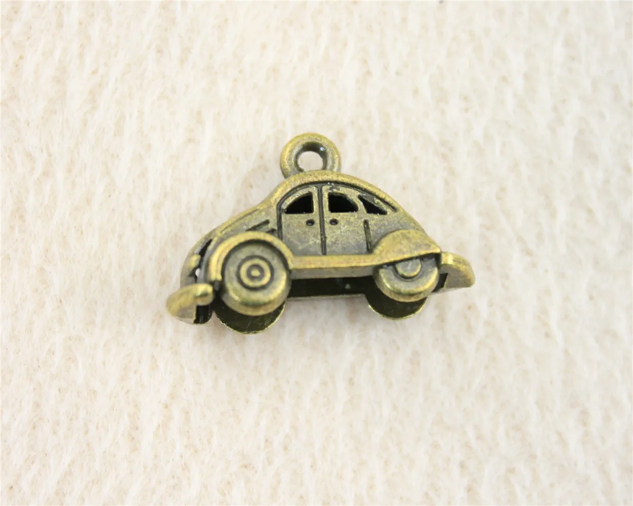 26pcs/lot 23*15mm ancient bronze 3D Car charm Pendants DIY jewelry for bracelet necklace earring
26pcs/lot 23*15mm ancient bronze 3D Car charm Pendants DIY jewelry for bracelet necklace earring