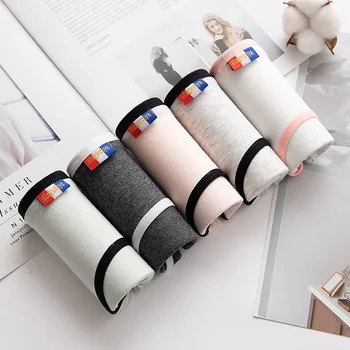 Women Simple Cotton Briefs Black and White Cute Cartoon Underwear Lady Pack Hip Breathable Female 100% Cotton Crotch N00018
Women Simple Cotton Briefs Black and White Cute Cartoon Underwear Lady Pack Hip Breathable Female 100% Cotton Crotch N00018