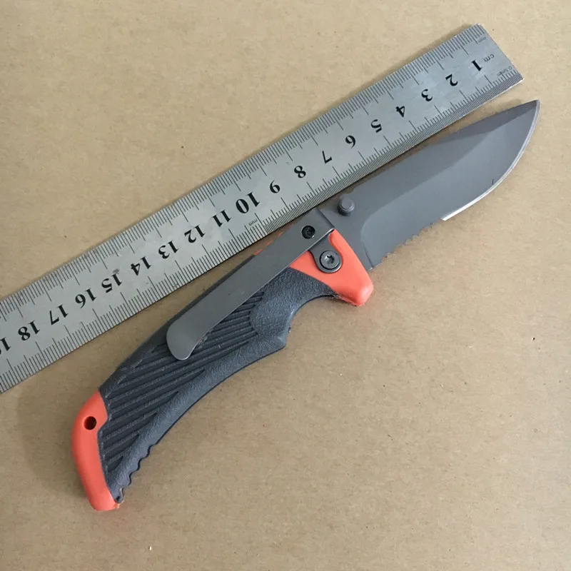 Tactical Folding Knife Outdoor Survival knife Camping Scout Knife Pocket Tool Serrated Blade Rubber Handle With Box and Manual
Tactical Folding Knife Outdoor Survival knife Camping Scout Knife Pocket Tool Serrated Blade Rubber Handle With Box and Manual