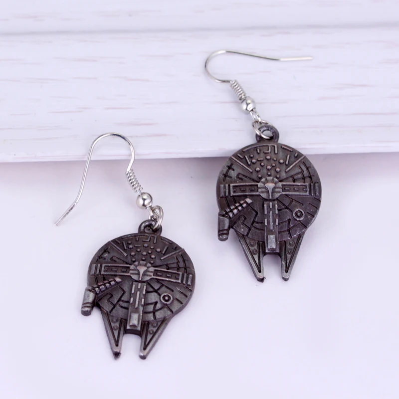 Free Shipping Star Wars Spaceship Pendant Metal Earrings High Quality Gift For Women Movie Jewelry Manufacturers Selling
Free Shipping Star Wars Spaceship Pendant Metal Earrings High Quality Gift For Women Movie Jewelry Manufacturers Selling